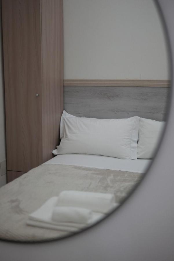 Suite 241 CTA Exteriör bild